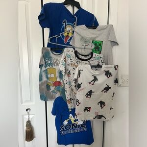 6 shirts Graphic Shirts Bundle - Blue, Gray, White sonic,Pluto, bart sim.Roblox